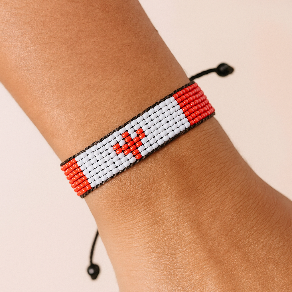 Canada Flag bracelet: Handmade, Adjustable Beaded String Wristband