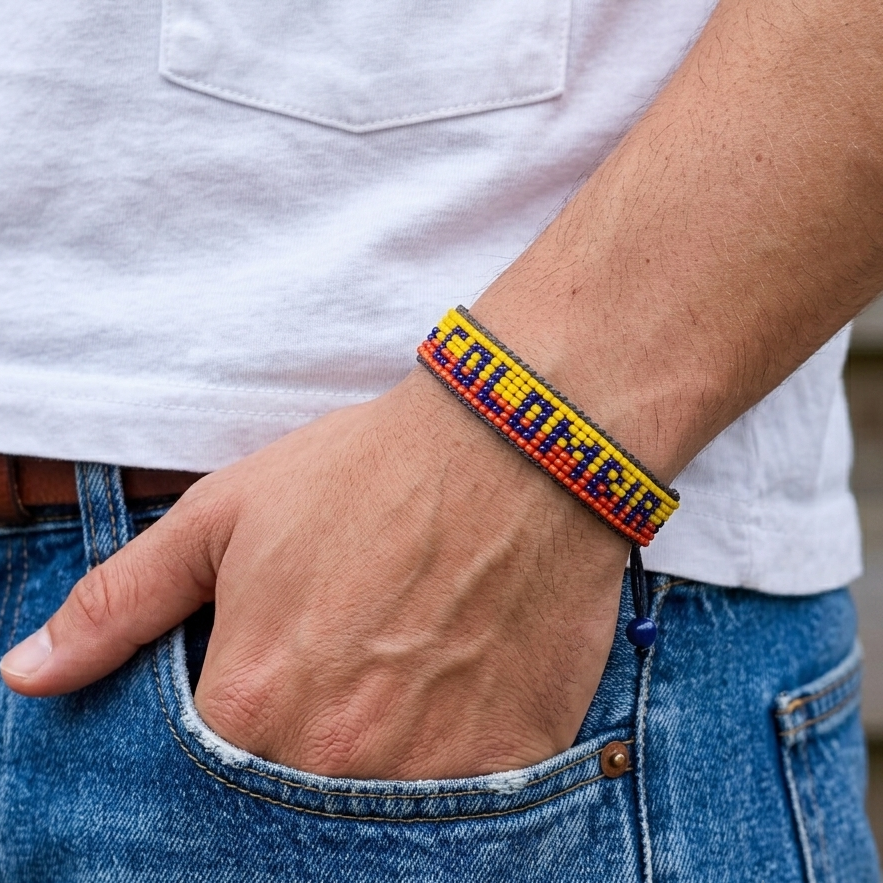 Bracelet drapeau perlé Colombie Coupe du Monde 2026 – Fait main et ajustable
