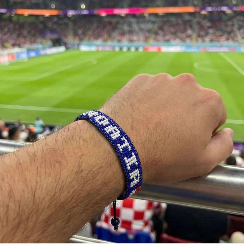 WM 2026 Kroatien Perlenarmband mit Flagge – Handgemacht & Verstellbar