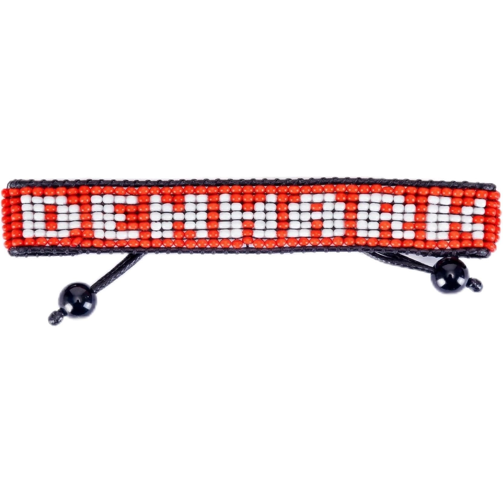 Coupe du Monde 2026 Danemark – Bracelet Drapeau en Perles – Fait main et Ajustable