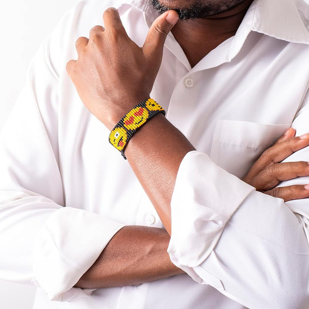Handmade Adjustable Emoticon Bracelet: Express Your Mood in Style