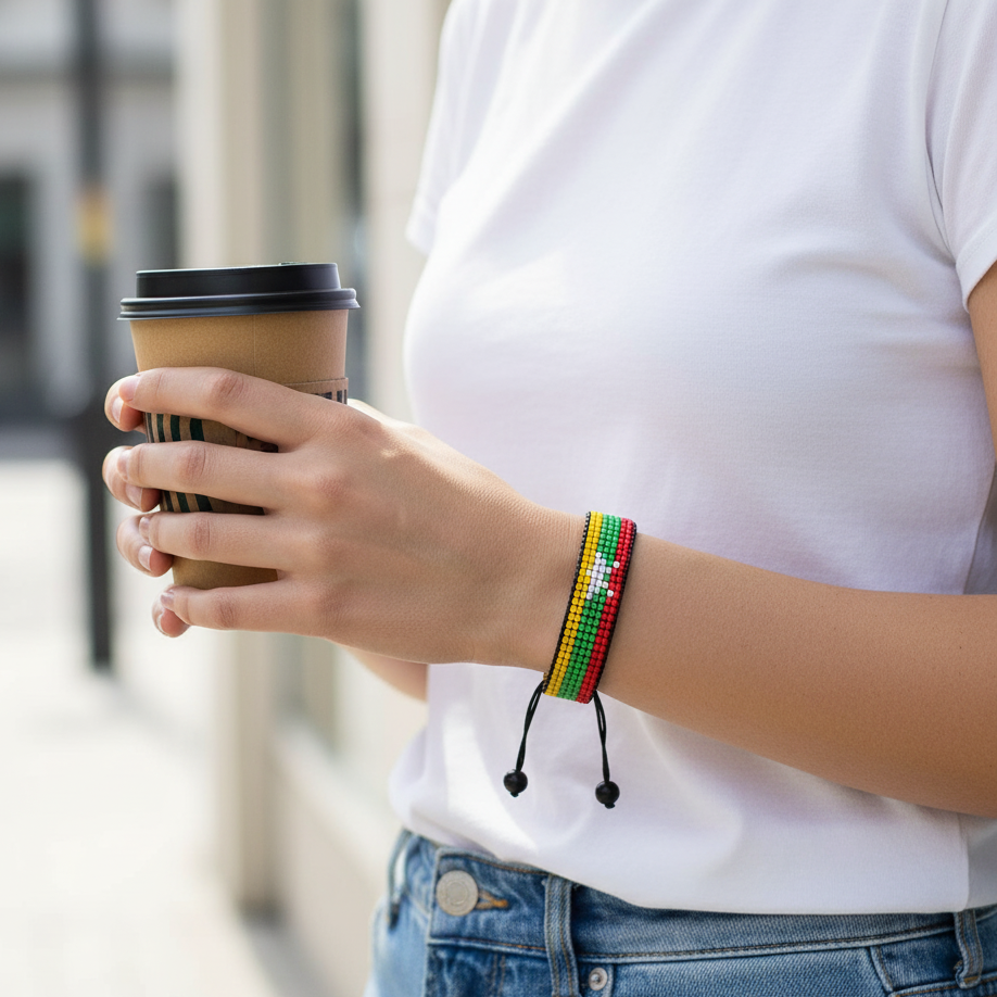 Myanmar Flag Armband: Handgefertigt, verstellbar, Unisex Boho Stil Seilarmband