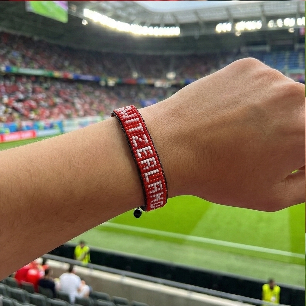 WM 2026 Schweiz Perlenarmband mit Flagge – Handgefertigt & Verstellbar