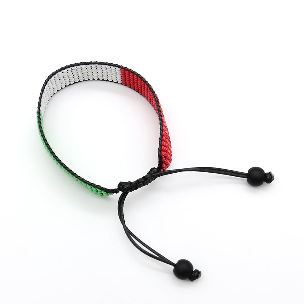 Italy Flag Bracelet: Handmade Adjustable Beaded Wristband.